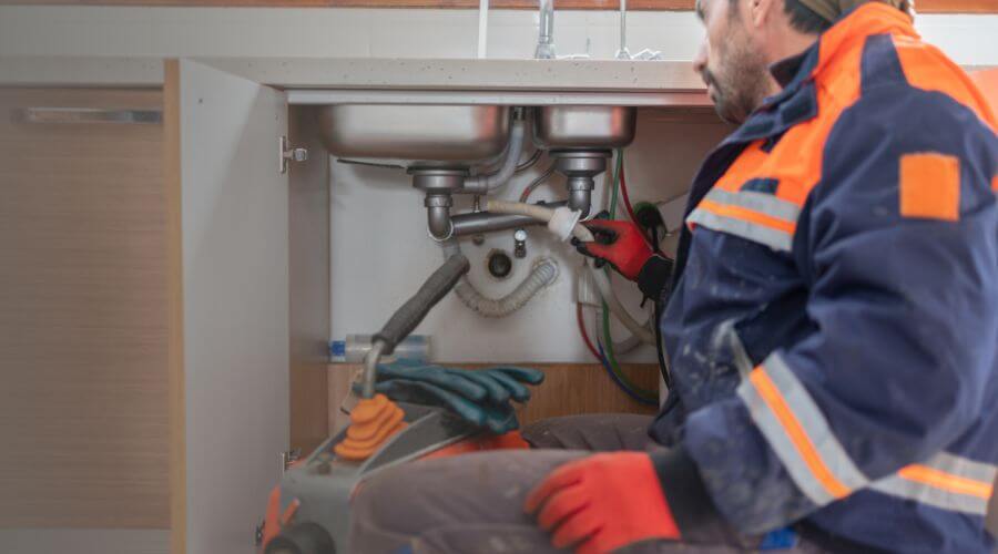 Expert burst pipe repair services in Tullos, LA